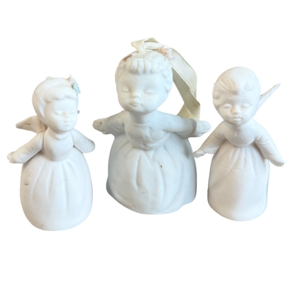 Napcoware vintage kissing angels bundle of 3 Japan white Christmas ornament